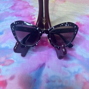 🌟 Miu Miu Black Starry Cat‑Eye Sunglasses – Chic Designer Statement 🌟